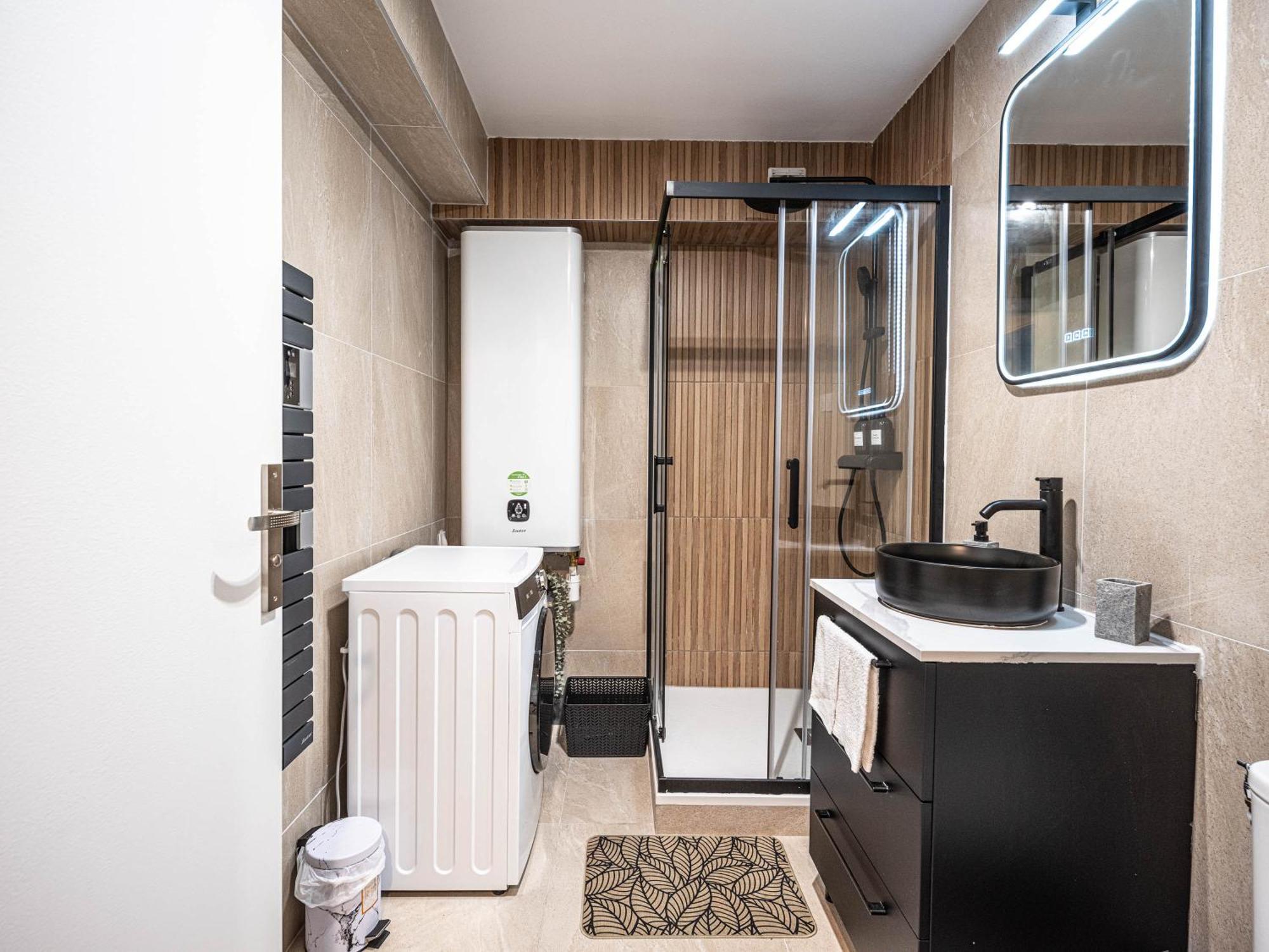 Appartement Cocooning En Centre-Ville - Residence Le Colisee แอร์มองต์ ภายนอก รูปภาพ